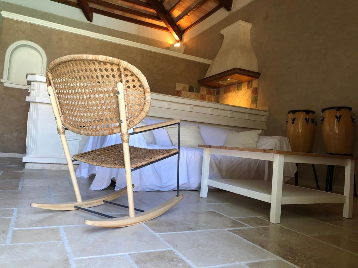 Hotel Le Pool House - Private Jacuzzi - Mas Des Sous Bois Ventabren Exterior foto