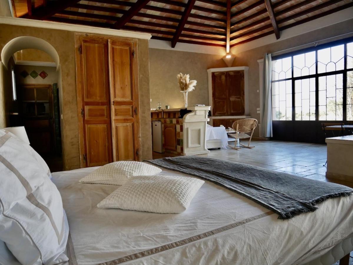 Hotel Le Pool House - Private Jacuzzi - Mas Des Sous Bois Ventabren Exterior foto